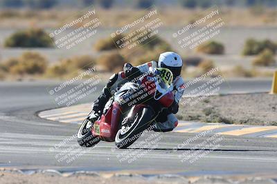 media/Nov-17-2024-CVMA (Sun) [[1fec520723]]/Race 11-Amateur Supersport Open/